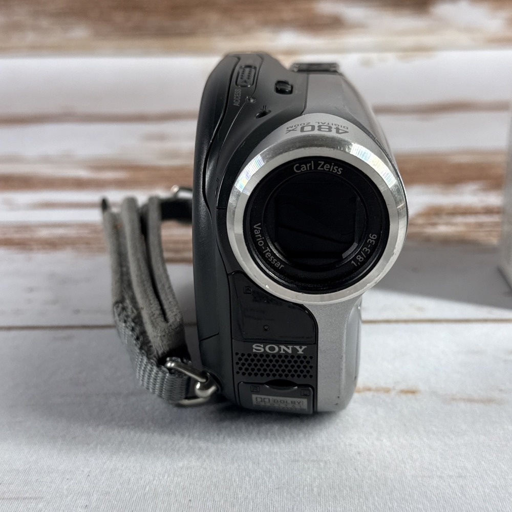 Sony DCR-DVD203 Handycam Camcorder w/Battery Charger – Read Description - Picture 3 of 8